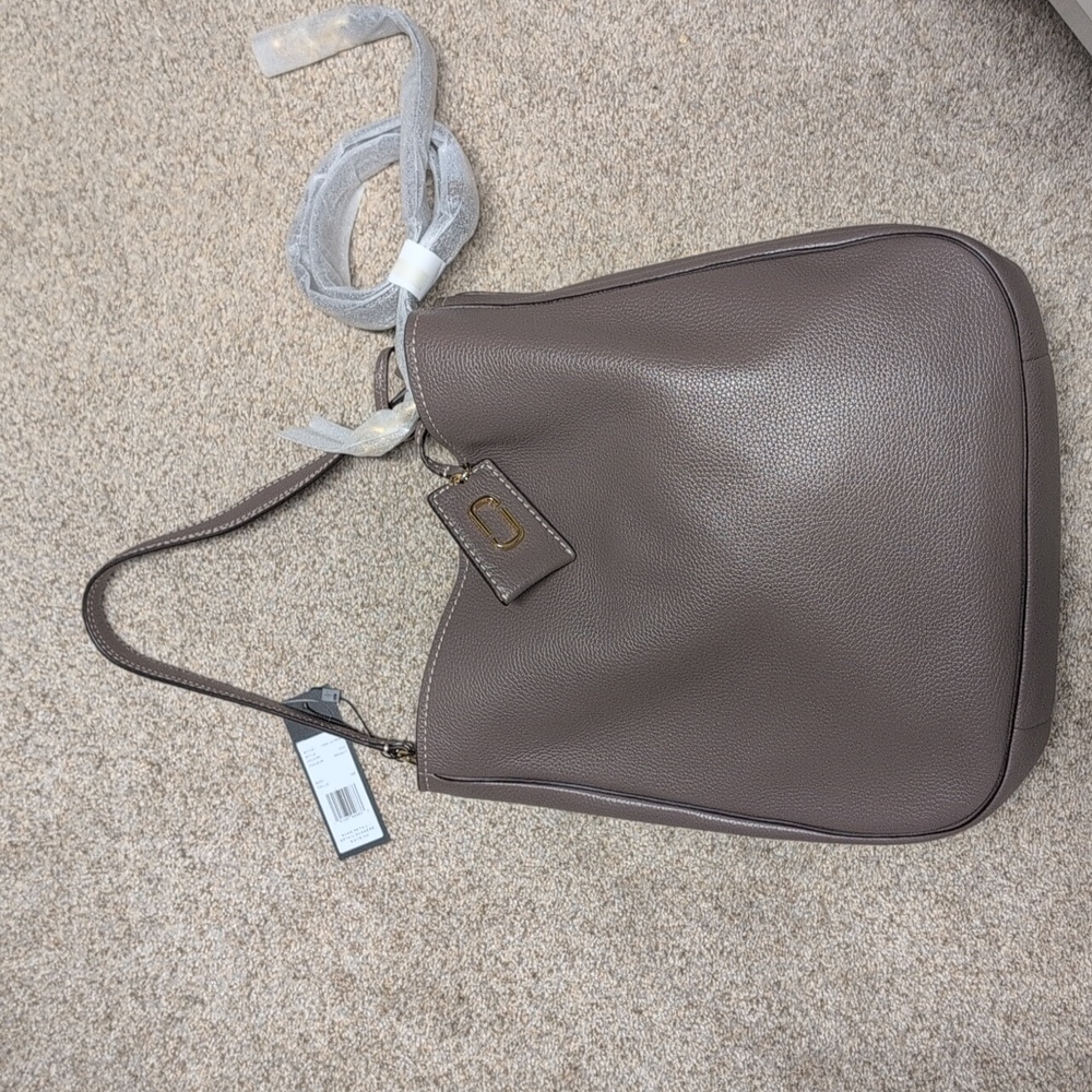 Marc Jacobs Cream Tan And Gray Hobo Style Shoulder Bag - Picture 2 of 7